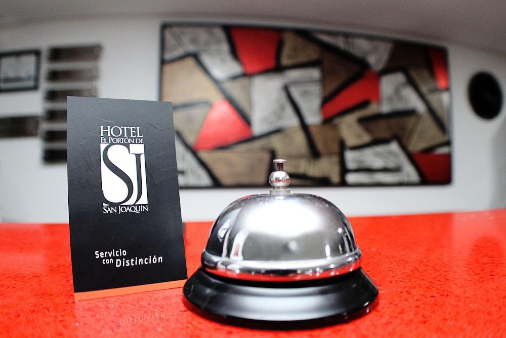El Porton De San Joaquin Hotel Меделин Екстериор снимка