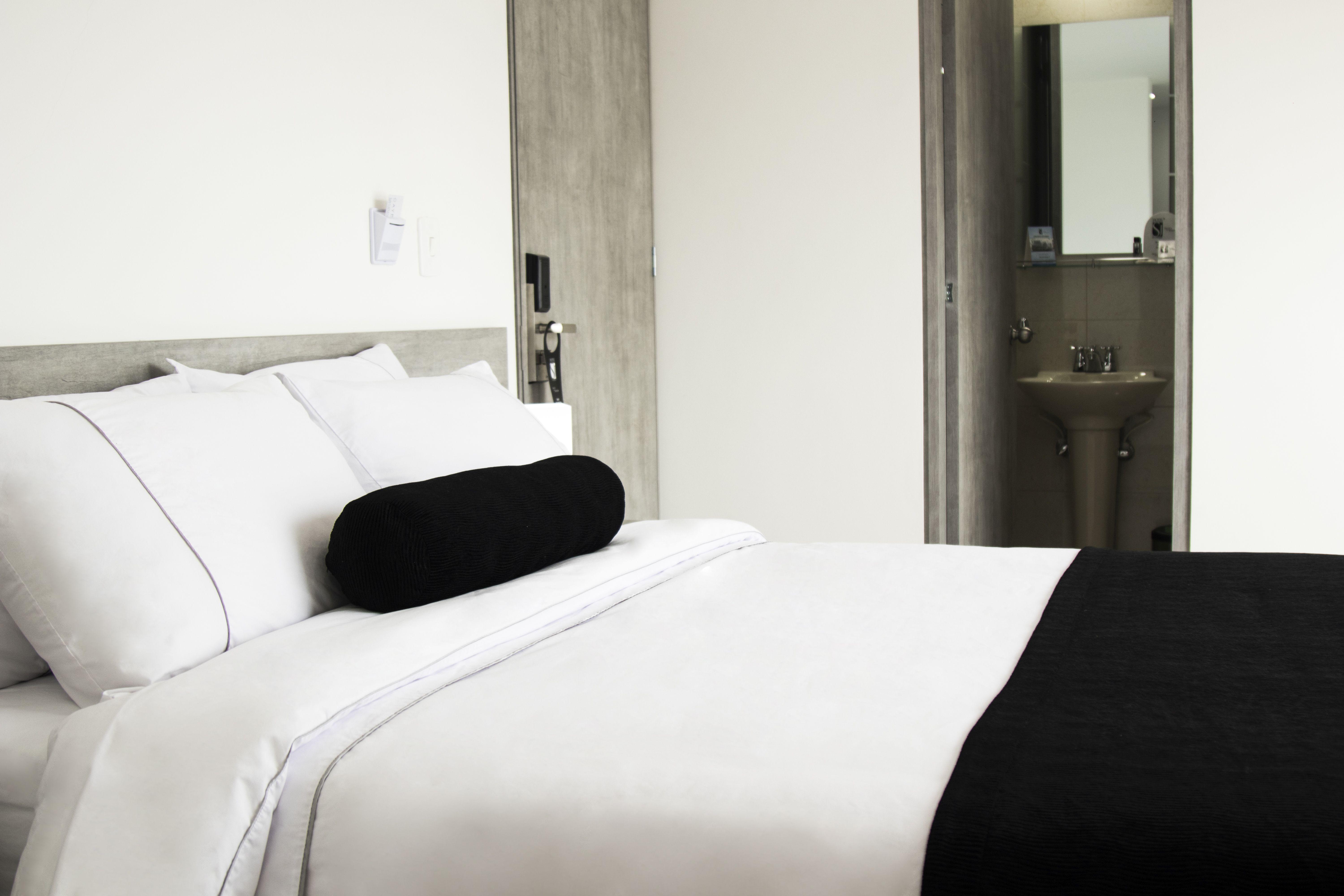 El Porton De San Joaquin Hotel Меделин Екстериор снимка