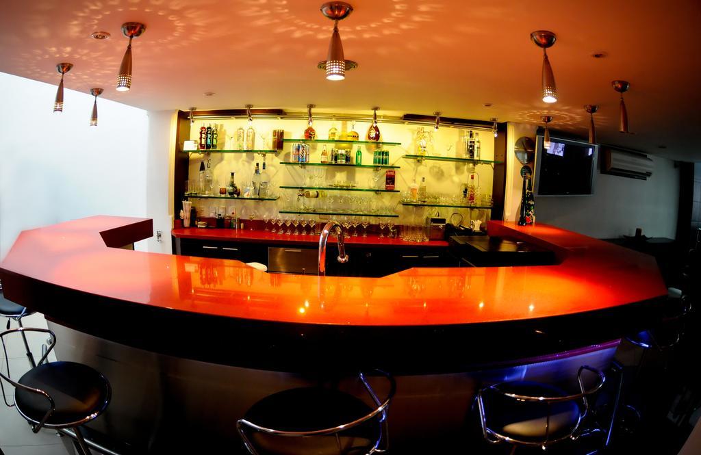 El Porton De San Joaquin Hotel Меделин Екстериор снимка