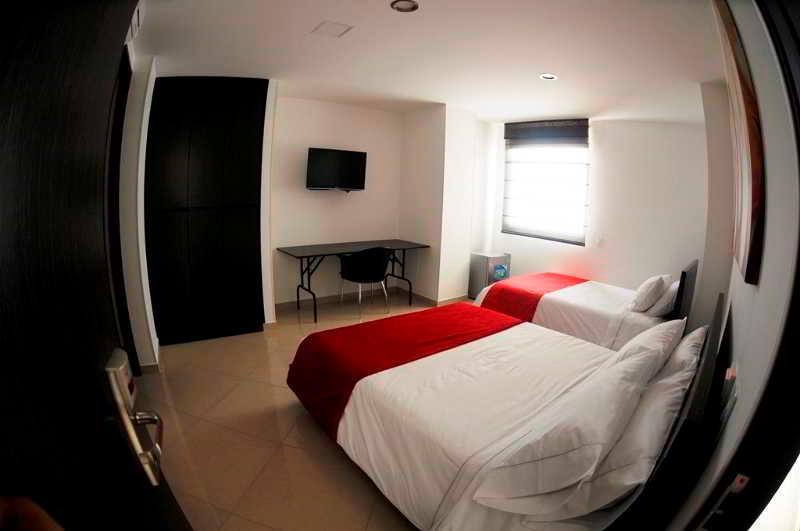 El Porton De San Joaquin Hotel Меделин Екстериор снимка
