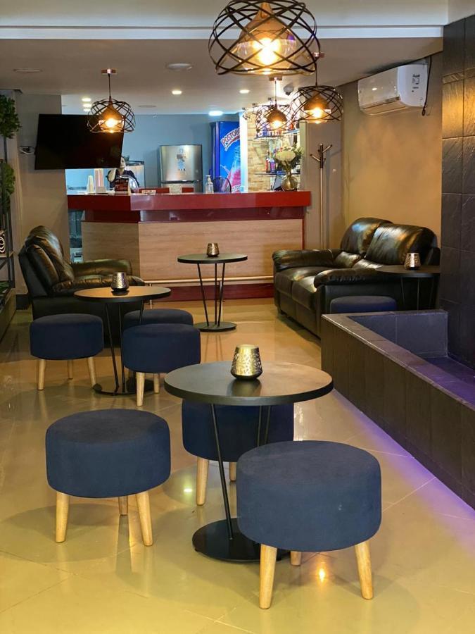El Porton De San Joaquin Hotel Меделин Екстериор снимка